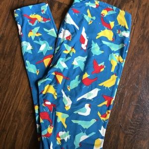 Lularoe tc buttery soft Leggings